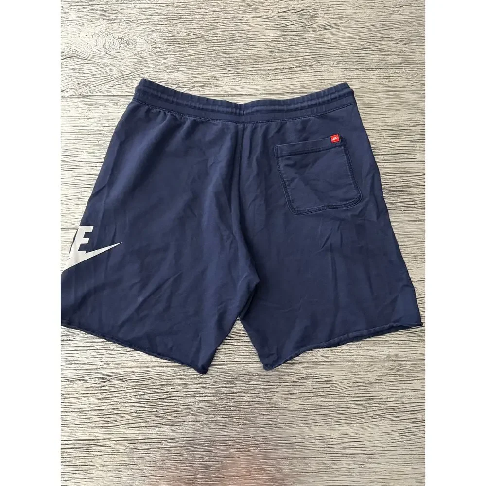 Nike Men's size 2XL blue Athletic Shorts with Drawstring